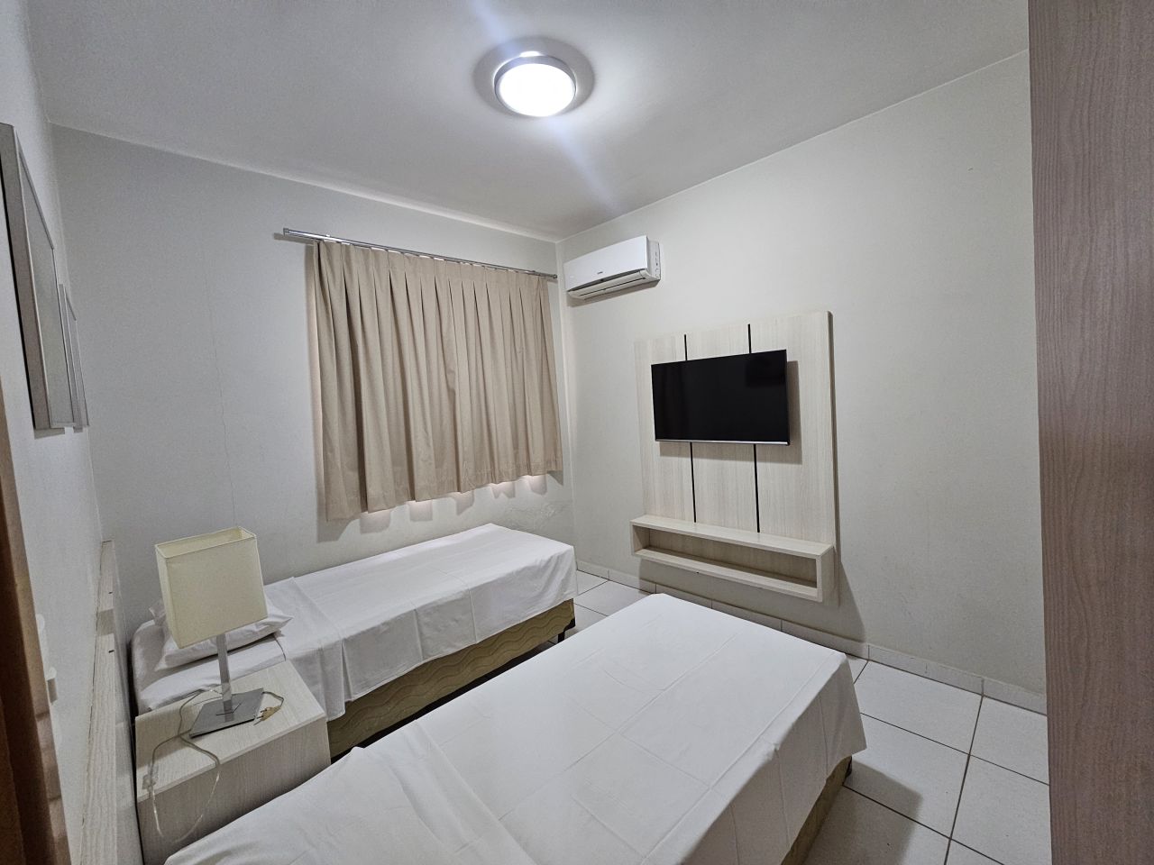 Foto /fotos/cr/imoveis/091-B0913/fotos/091-B0913(20251218172646).jpg